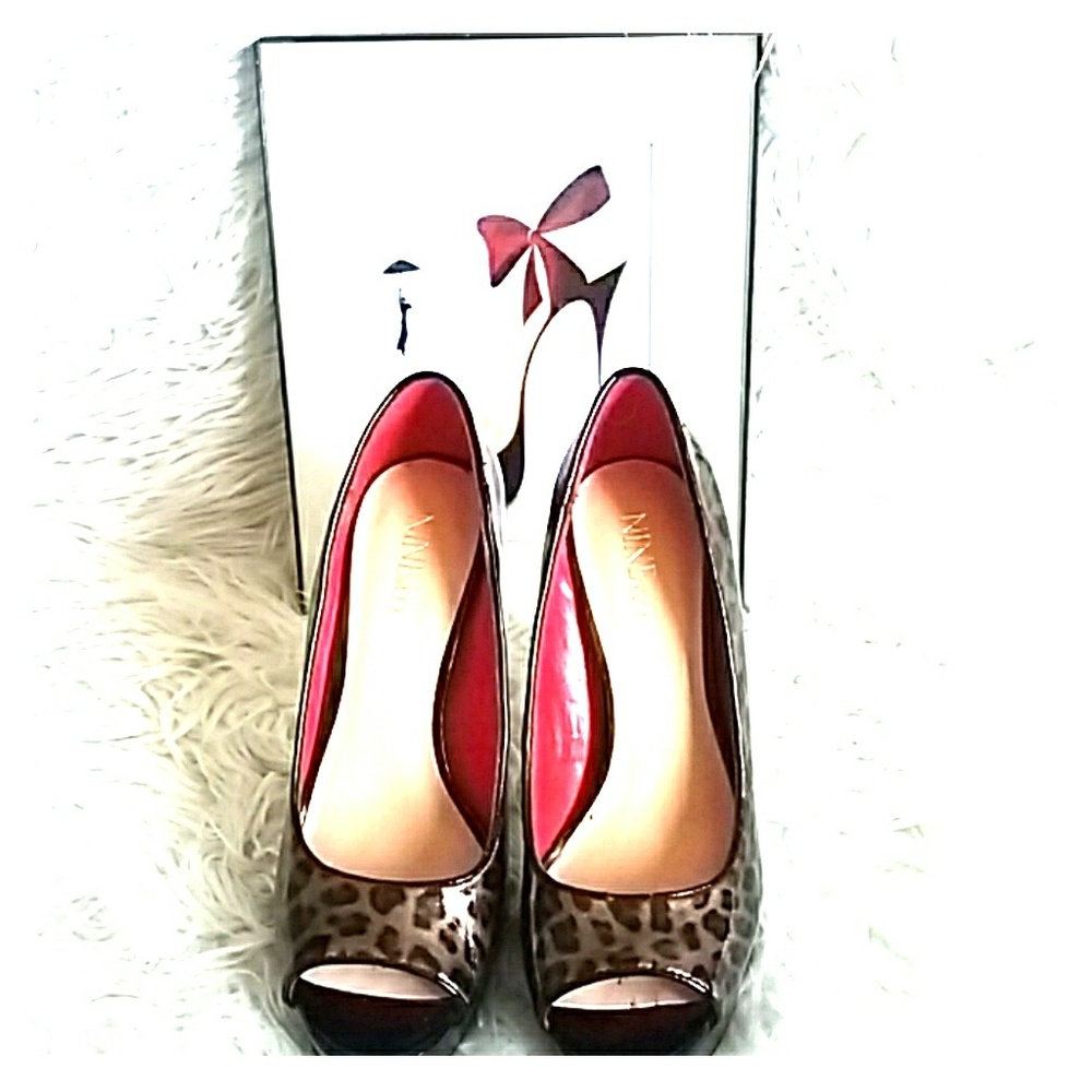 Nine & Co by Nine West Peep toe heels